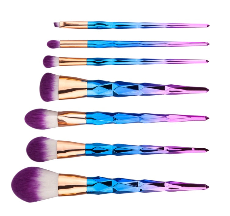 Makeup brushes