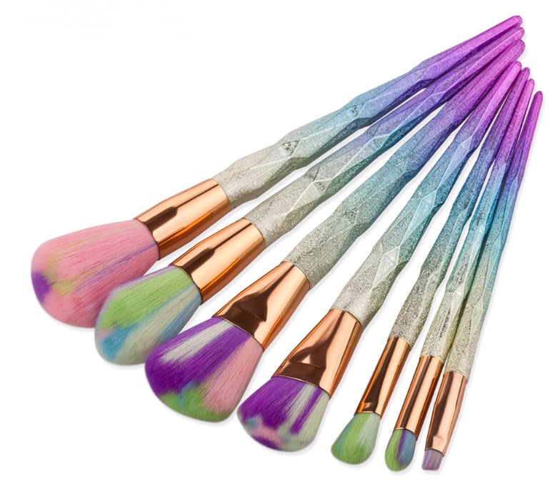 Makeup brushes