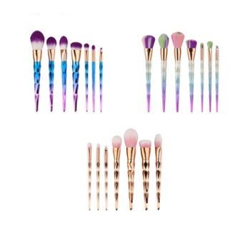 Makeup brushes