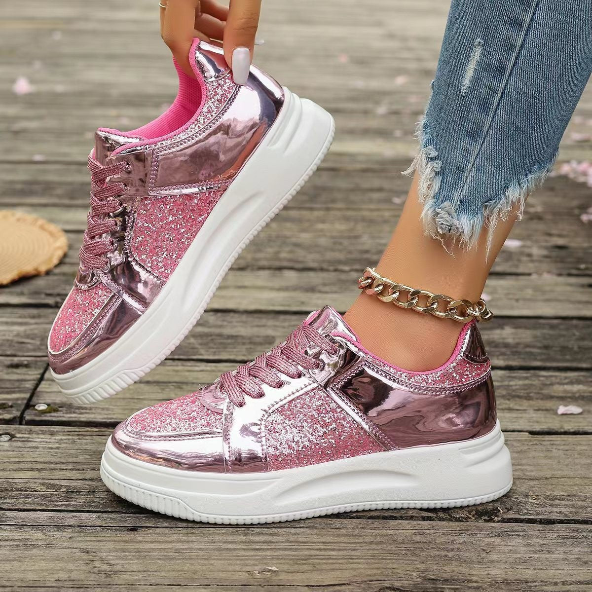 Sequin Design Casual Sports Thick Bottom Round Toe Shoes For Women