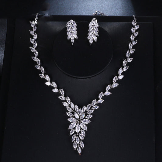 Fashion Simple Crystal Necklace Set