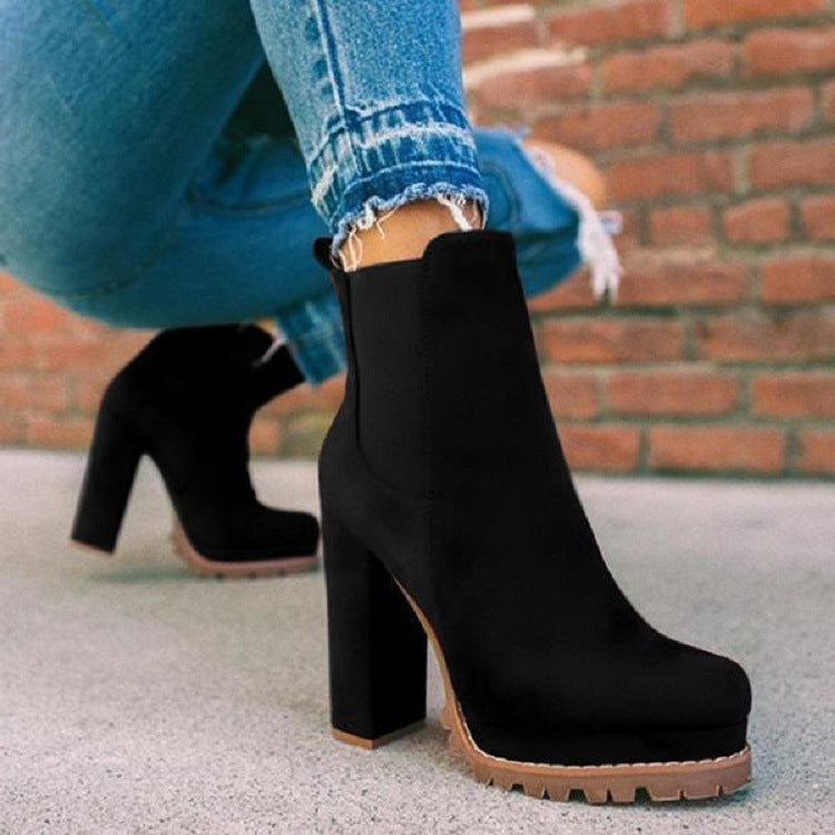 Round-toe Ankle Boots